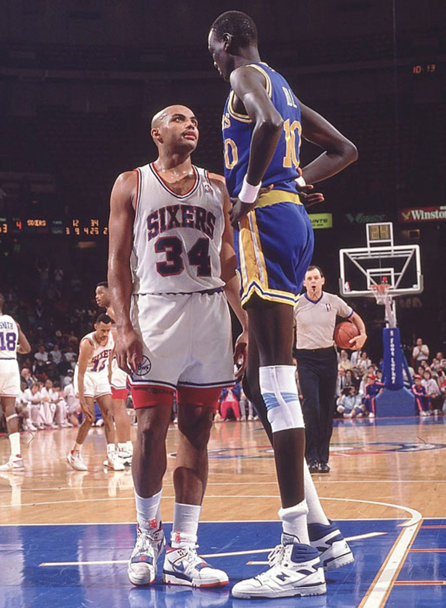Charles Barkley and Manute Bol 