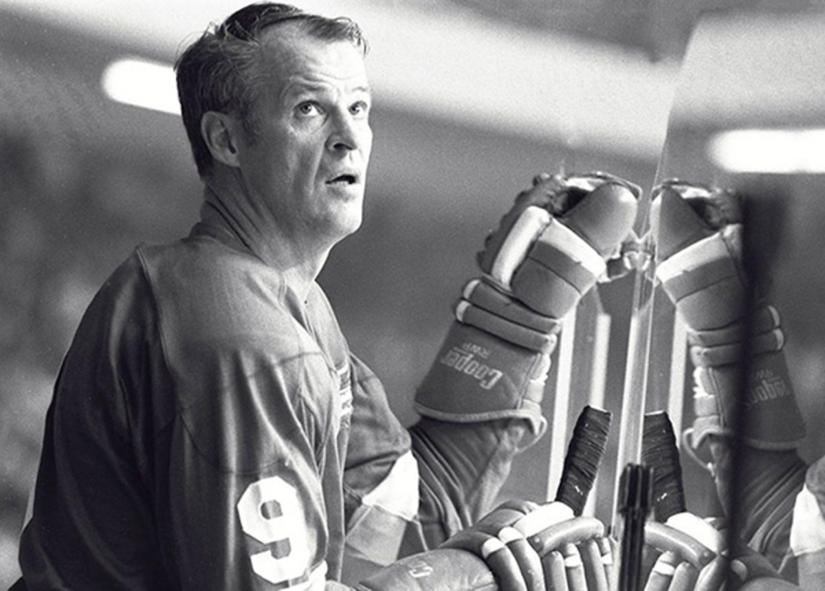 Red Wings legend Gordie Howe has passed away