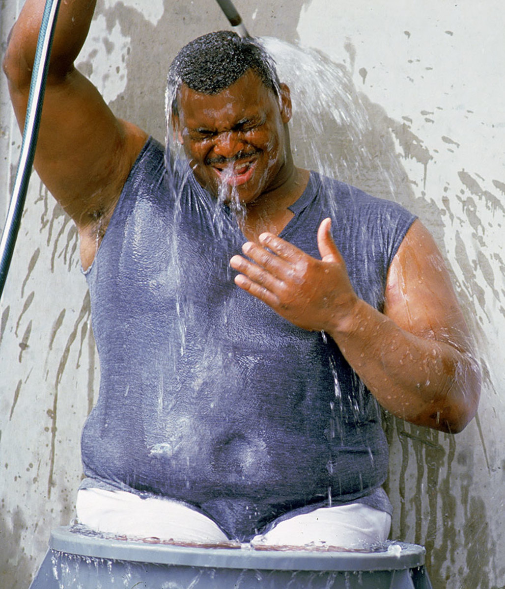 William 'The Refrigerator' Perry Has Endured a Challenging Life