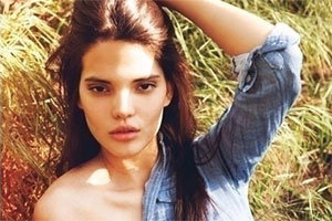 Thon Maker is a mystery; Meghan Wiggins photos - Sports Illustrated