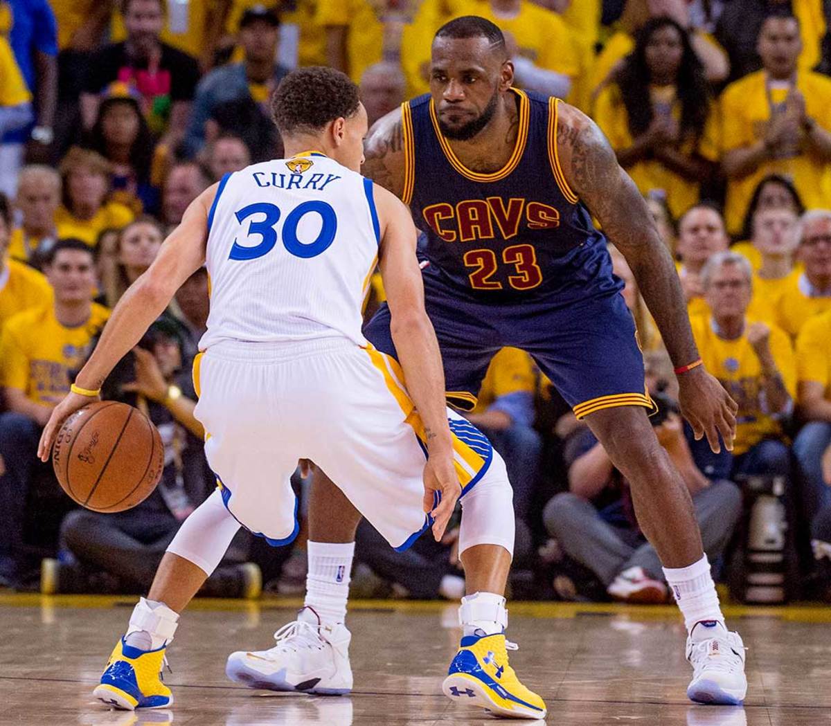 Stephen Curry's struggles don't slow Warriors in Game 1 - Sports Illustrated