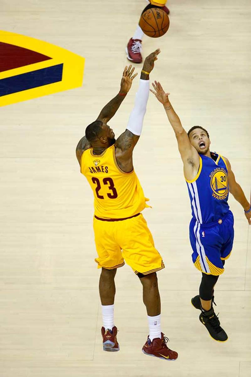 LeBron-James-Steph-Curry-8.jpg