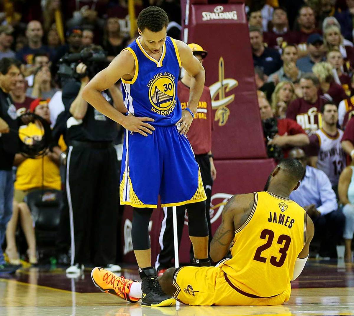 LeBron James vs. Stephen Curry - Sports Illustrated