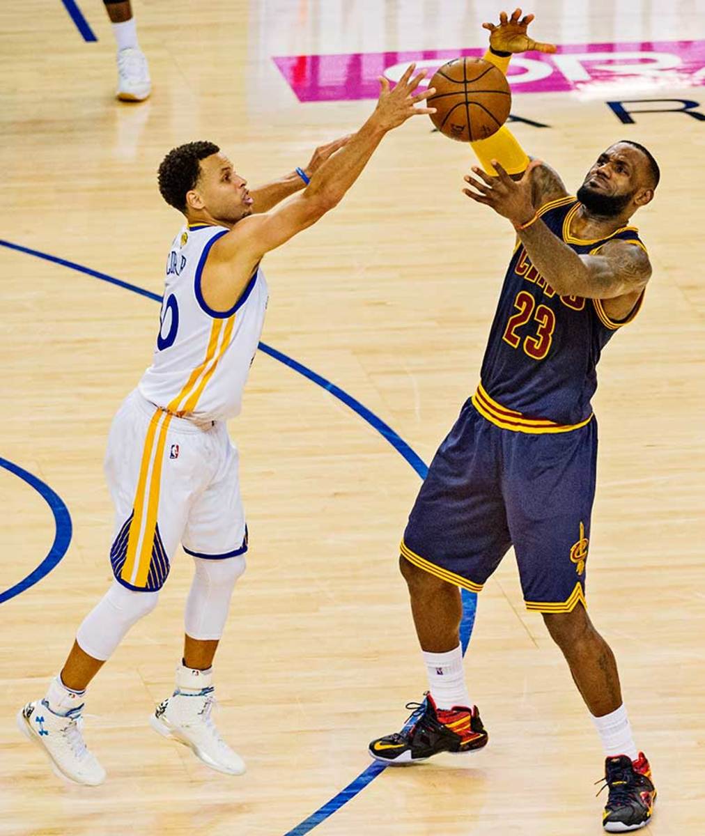 LeBron-James-Steph-Curry-25.jpg