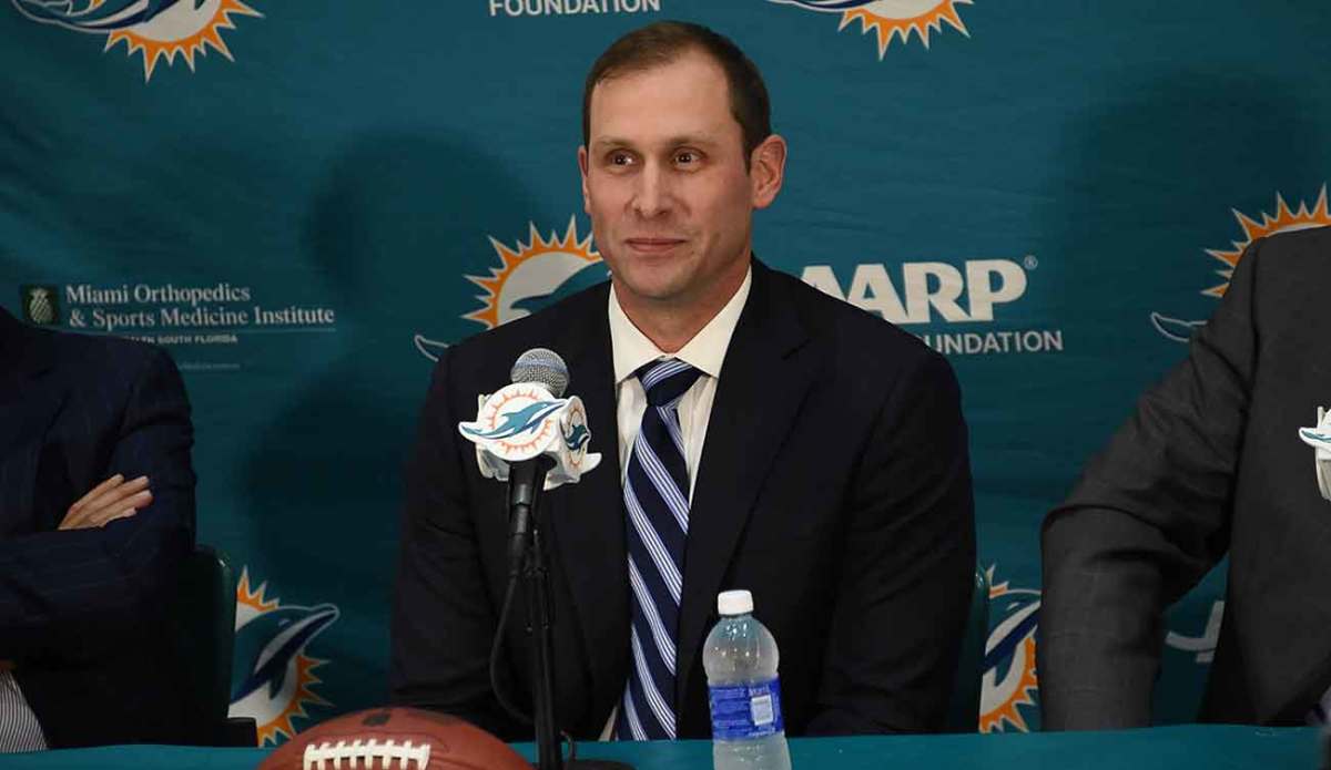 Gase takes over a Miami team that hasn’t made the playoffs since the 2008 season.