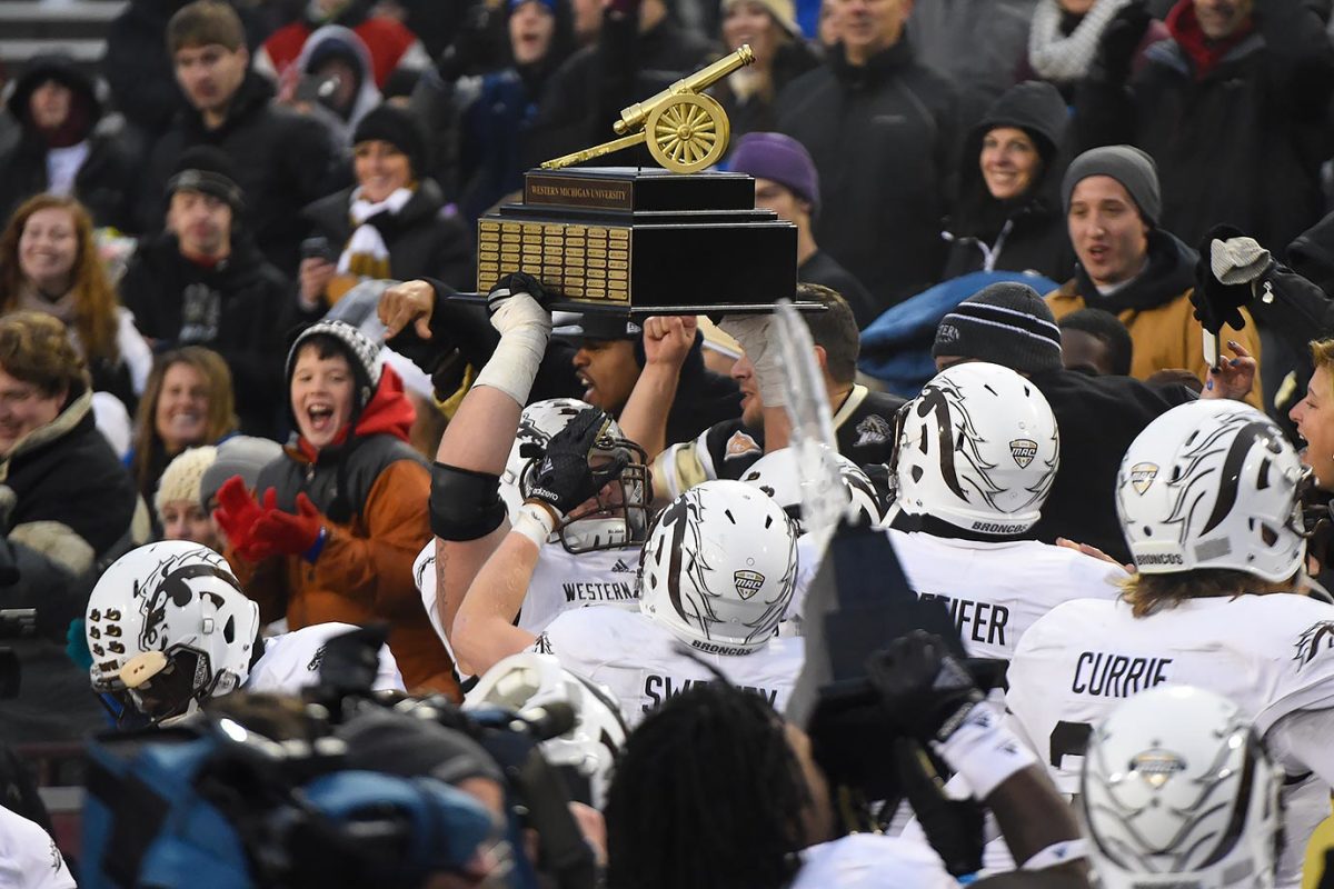 Victory-Cannon-Trophy-Western-Michigan-Central-Michigan.jpg