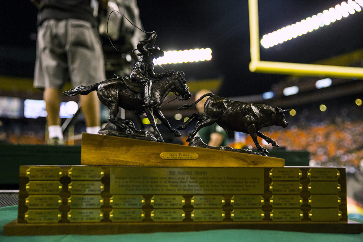 Paniolo-Trophy-Wyoming-Hawaii.jpg