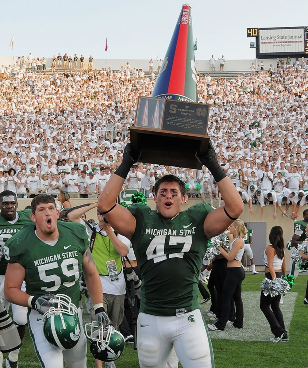 Megaphone-Trophy-Notre-Dame-Michigan-State-Brandon-Long.jpg