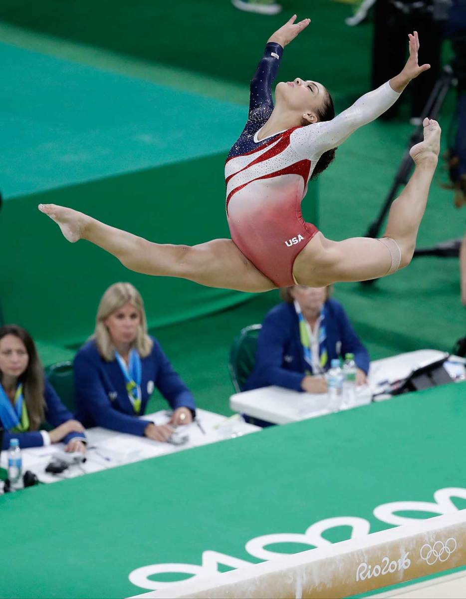 US-women-gymnastics-team-wins-gold-medal-at-Rio-Olympic-Games-9.jpg