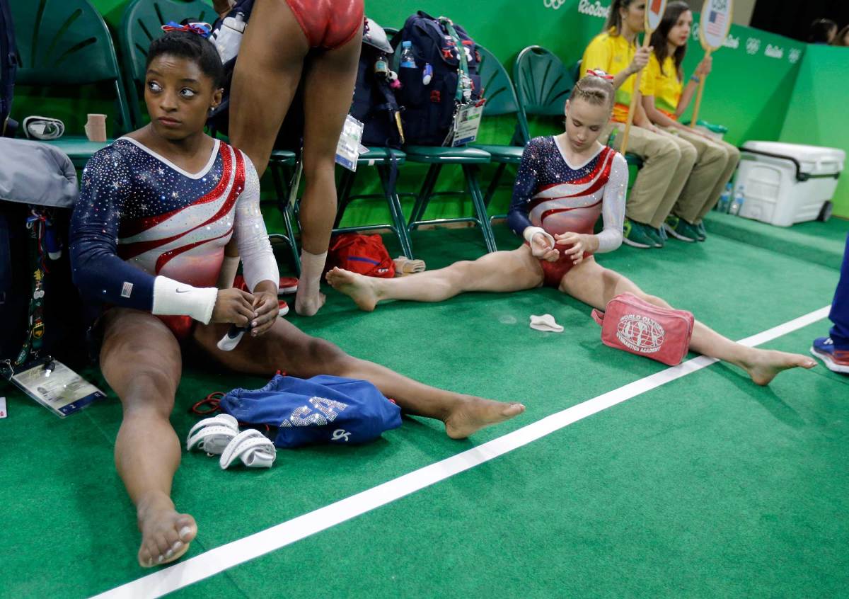 US-women-gymnastics-team-wins-gold-medal-at-Rio-Olympic-Games-7.jpg
