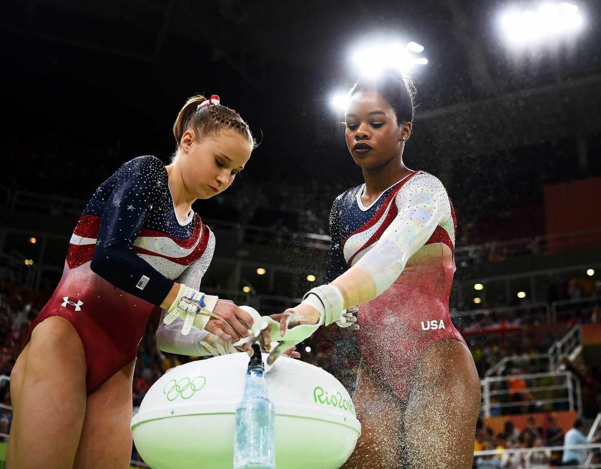 US-women-gymnastics-team-wins-gold-medal-at-Rio-Olympic-Games-15.jpg
