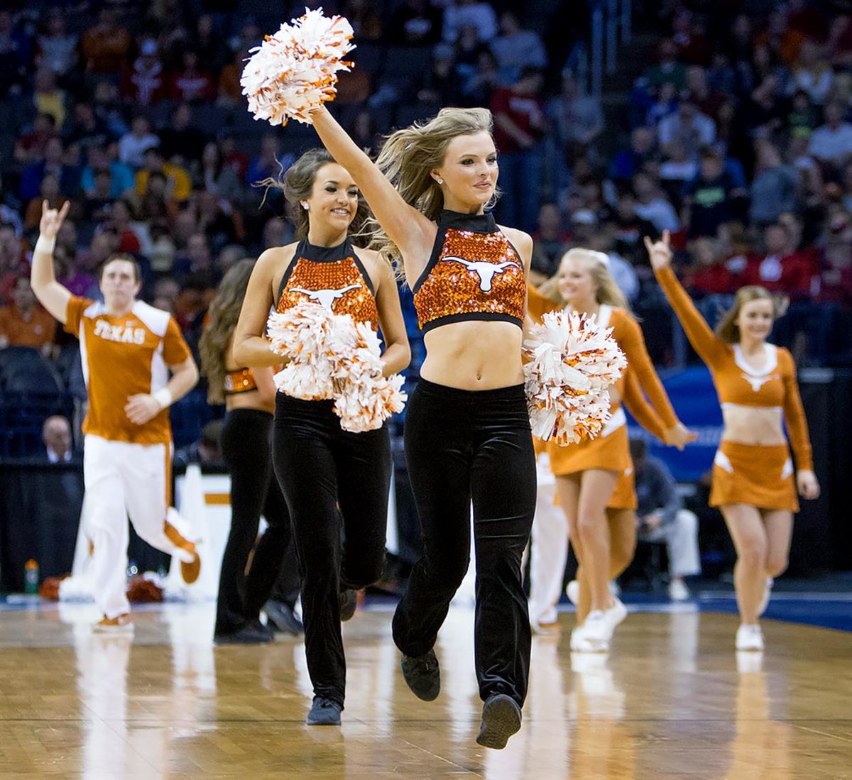 Texas-cheerleaders-CBG1603180183_Texas_v_Northern_Iowa.jpg
