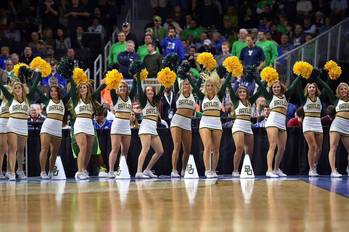 Baylor-cheerleaders-516203498.jpg