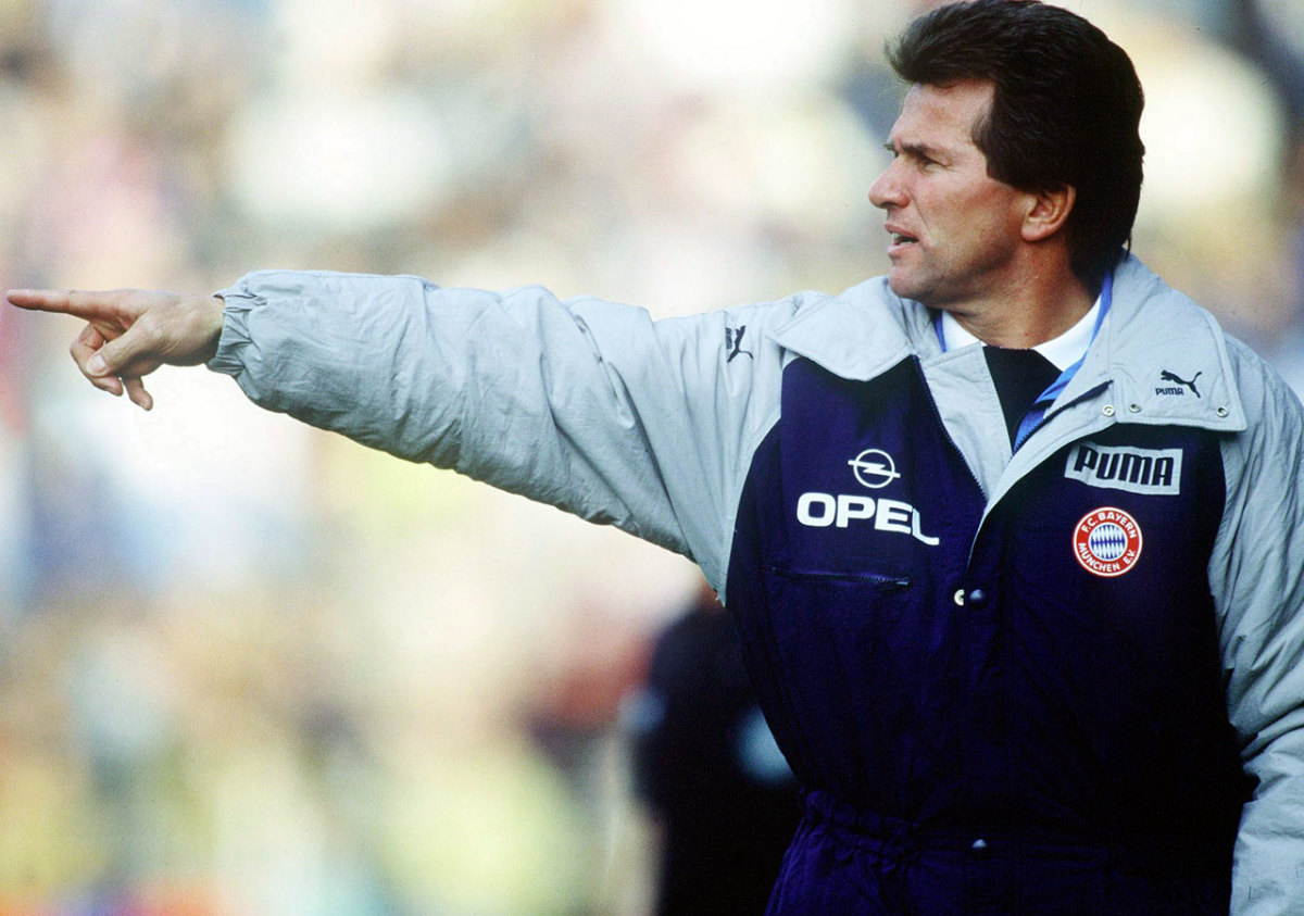 1988-Bayern-Munich-Jupp-Heynckes.jpg
