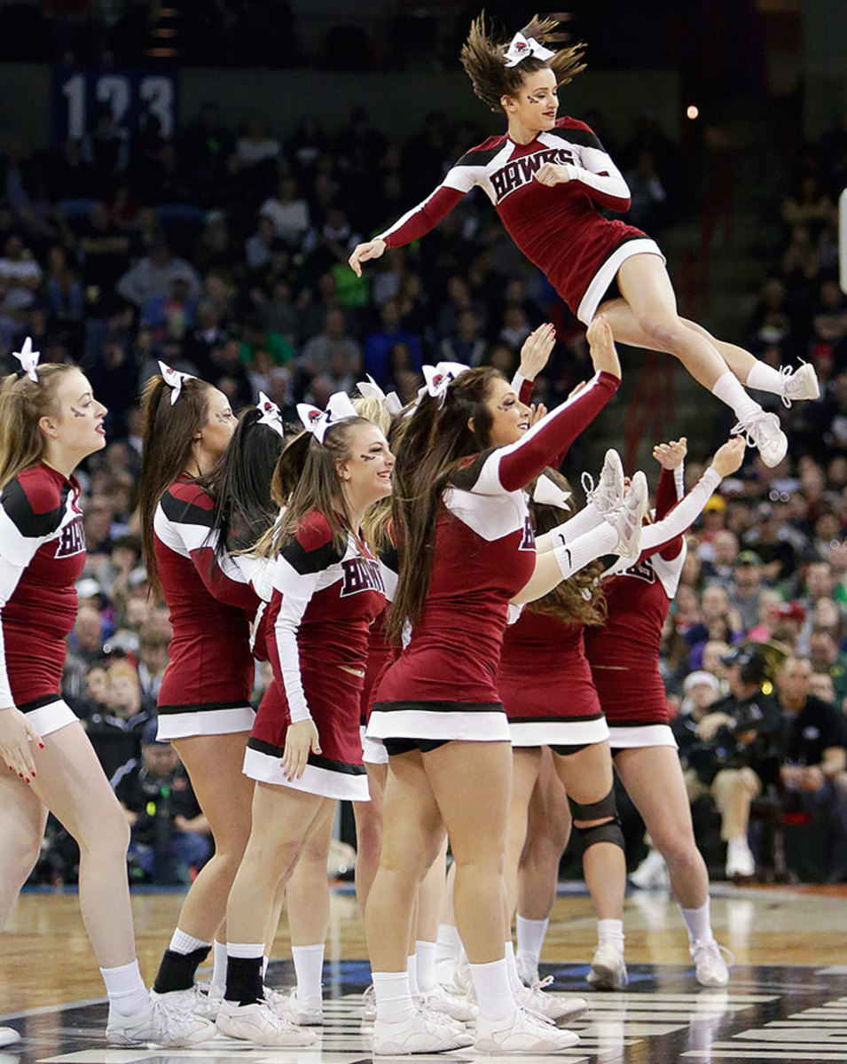 Saint-Joseph's-cheerleaders-ee04263a89be41a29ffb366c87ec0f84-0.jpg