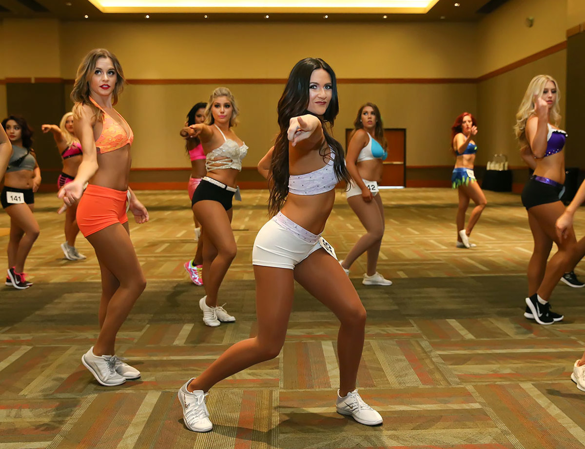 Phoenix-Suns-Dancers-auditions-ZYP_5122.jpg