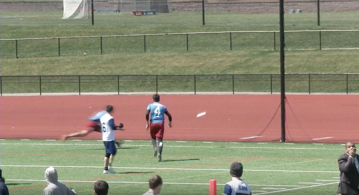 Video Ultimate frisbee highlight catch, throw Sports Illustrated