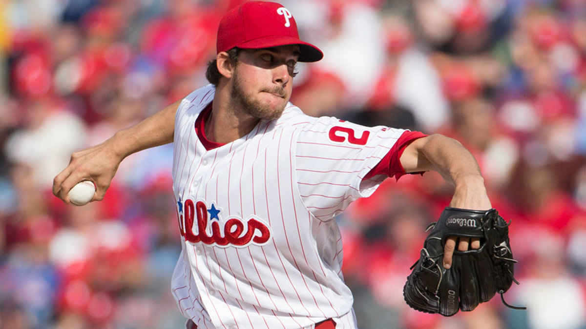 Aaron Nola's brother Austin makes MLB debut with Seattle Mariners