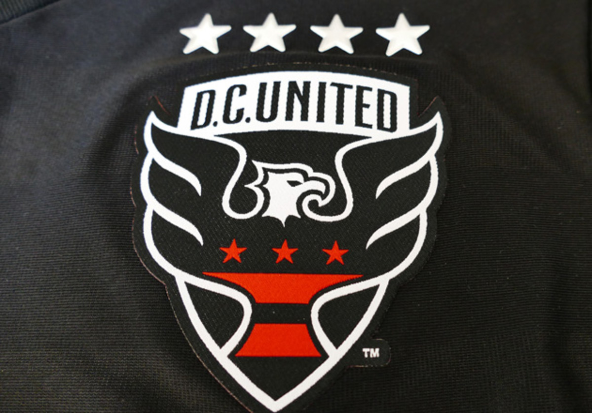 dcu-jersey-2.jpg