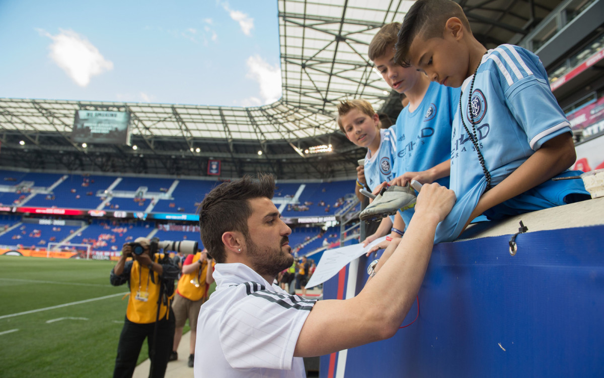 david-villa-fan-nycfc.jpg