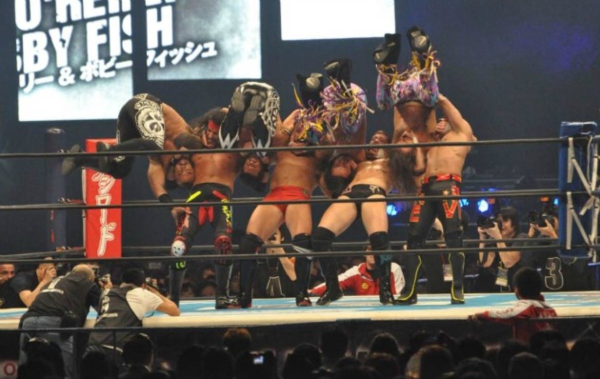 wrestle-kingdom-Eight-man-suplex.jpg