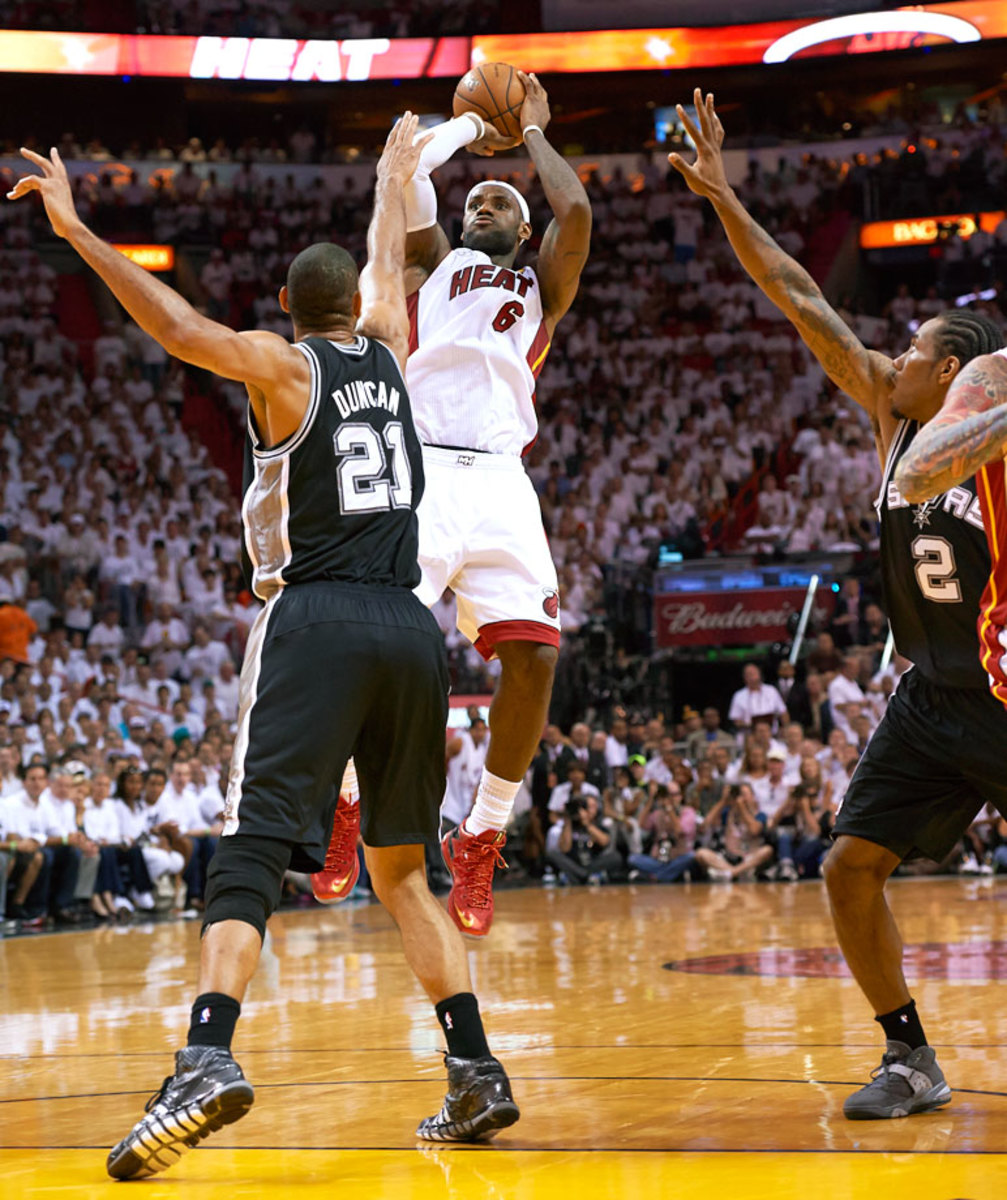 2013-0620-LeBron-James-Tim-Duncan-Game-7-op5r-144205.jpg