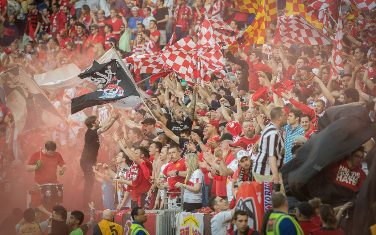red-bulls-fans-nycfc.jpg