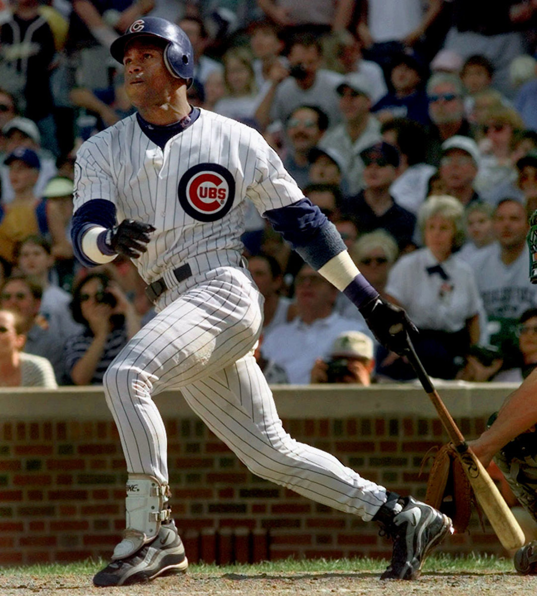 1998-0913-Sammy-Sosa-61st-62nd-home-run-game.jpg