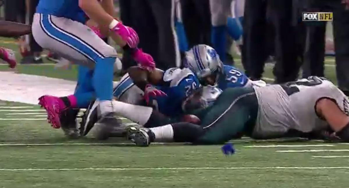 kelce-fumble.png