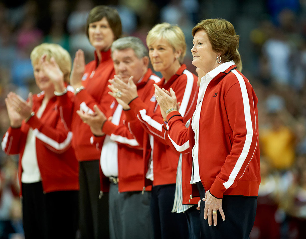 2012-0401-Pat-Summitt-opy0-99904.jpg