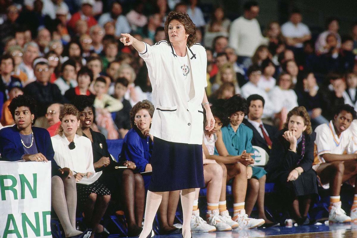 1989-0402-Pat-Summitt-001299186.jpg