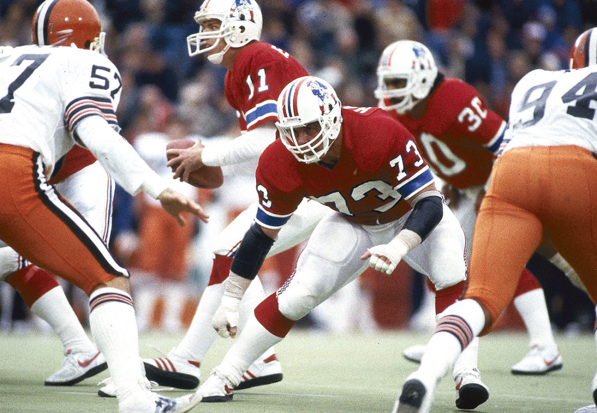 John Hannah, Patriots vs. Browns, November 1983.