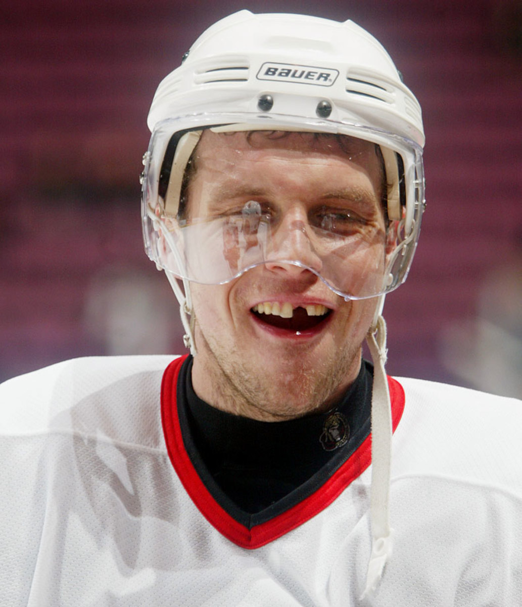 Hockey's All-Time Best Toothless Smiles - Sports Illustrated