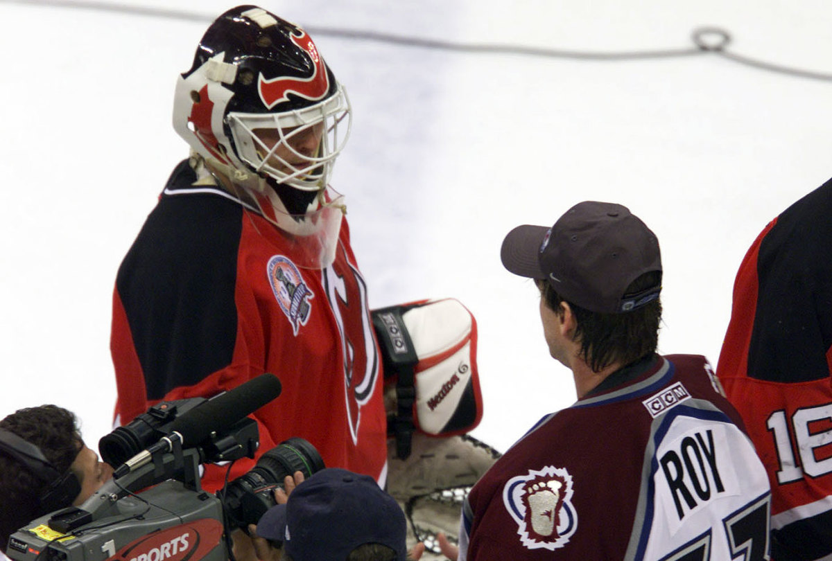 NJ's Martin Brodeur ties Patrick Roy's win mark – Boston Herald