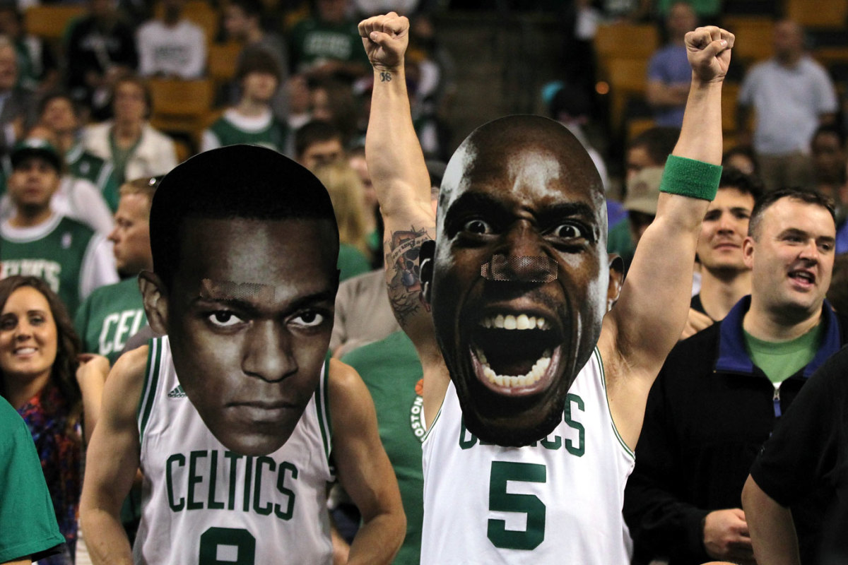 2012-Rajon-Rondo-Kevin-Garnett-masks.jpg