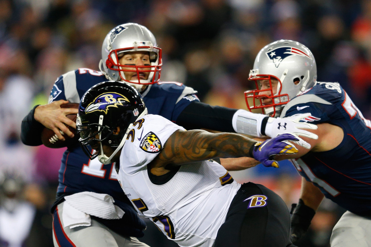 terrell-suggs-ravens-tom-brady.jpg