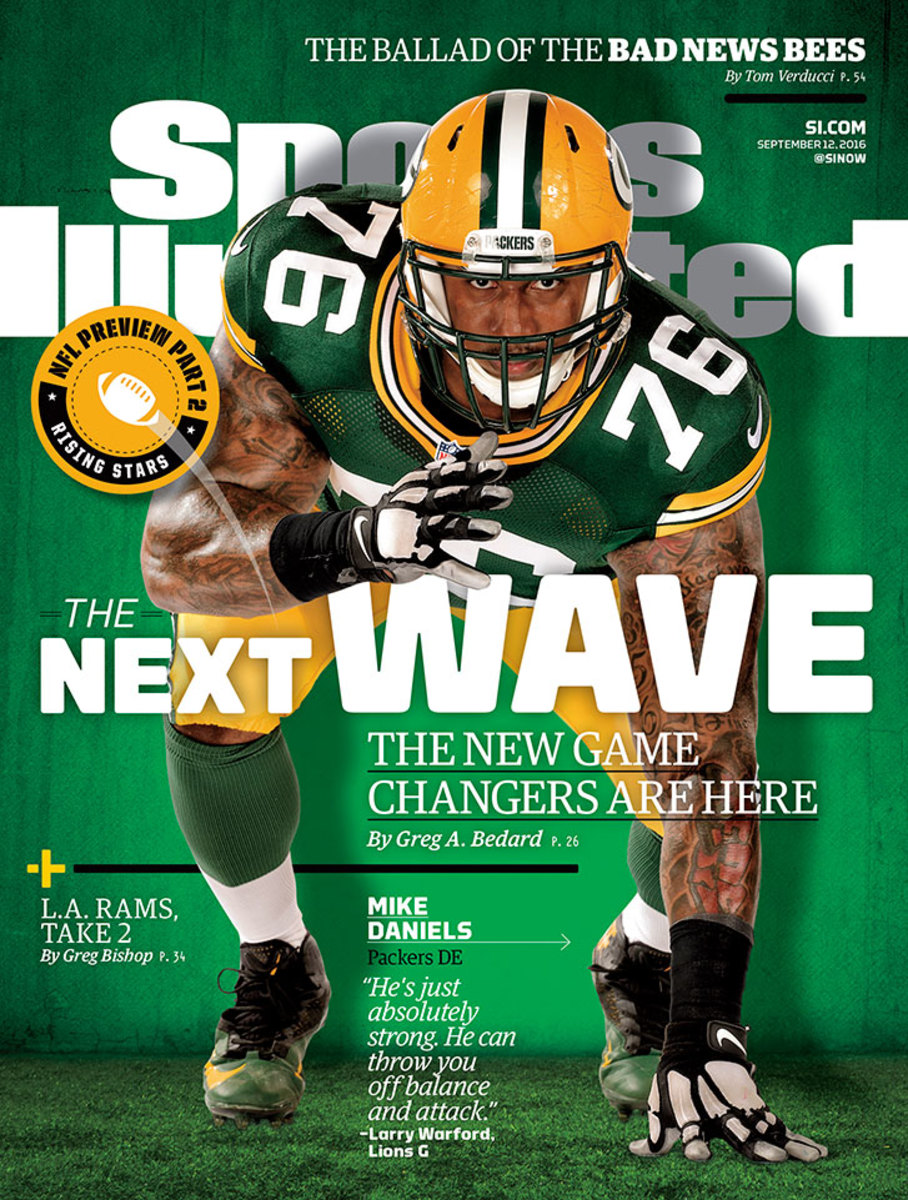 2016-0912-SI-cover-Mike-Daniels-37COVv8GBpromo.jpg