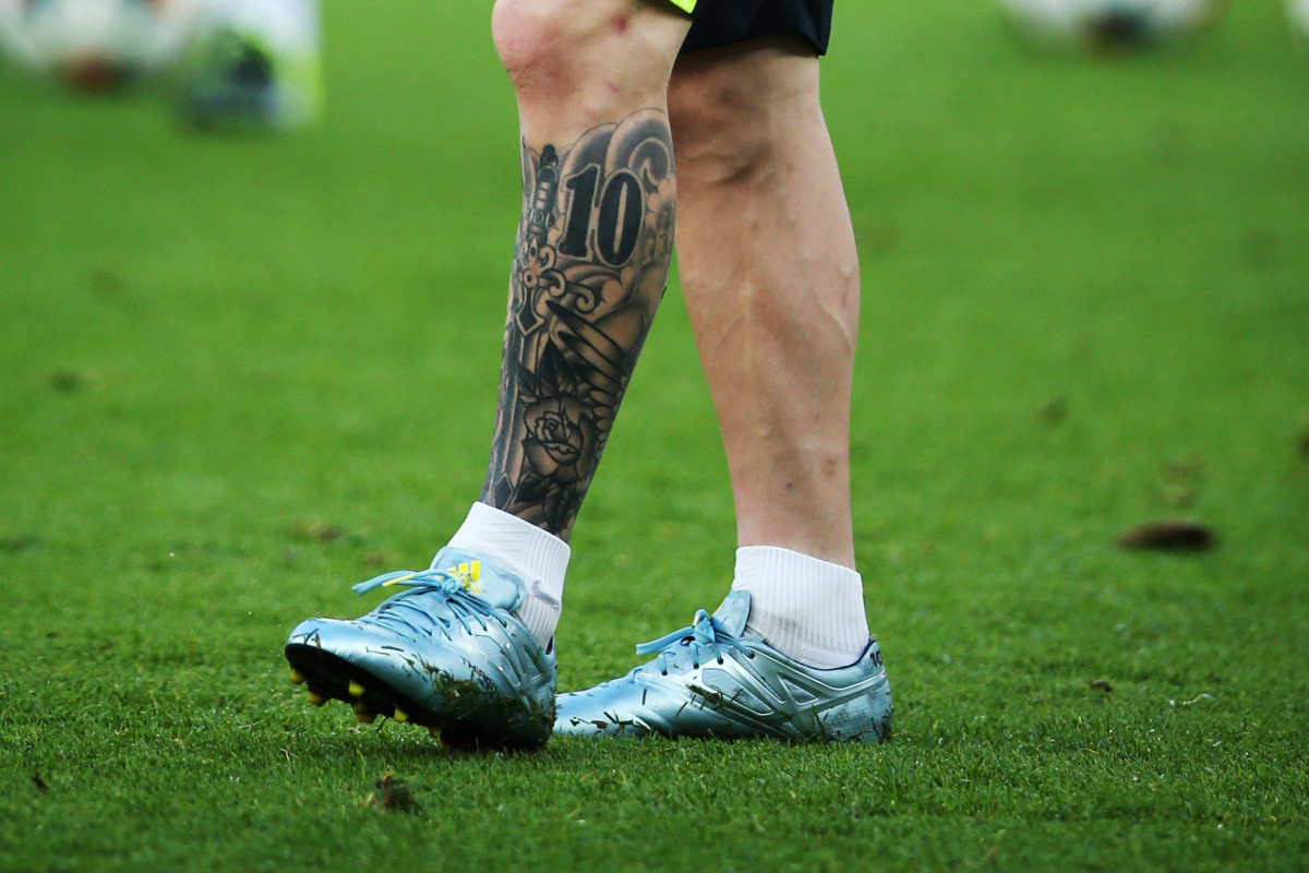 Lionel Messi tattoo: Barcelona star's new leg ink - Sports Illustrated