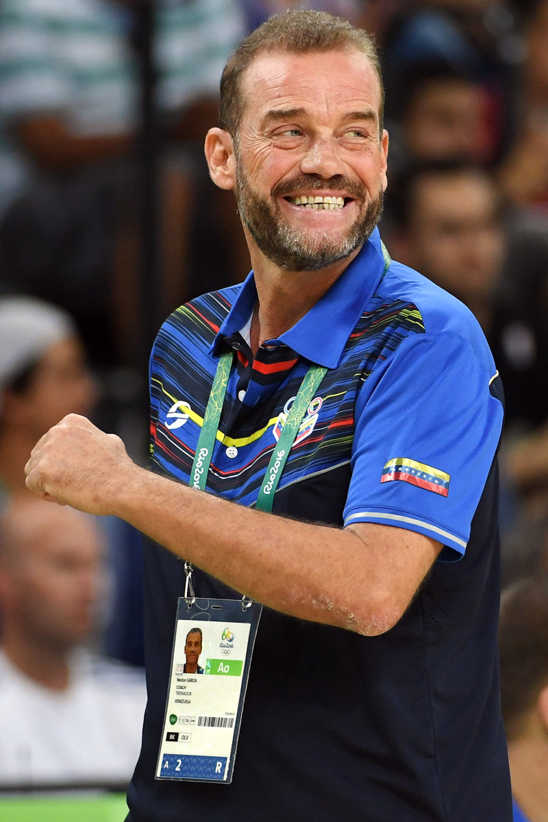 venezuela-coach-nestor-garcia-3.jpg