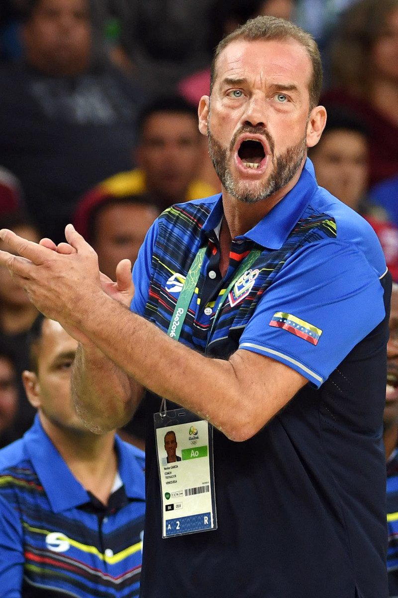venezuela-coach-nestor-garcia-10.jpg