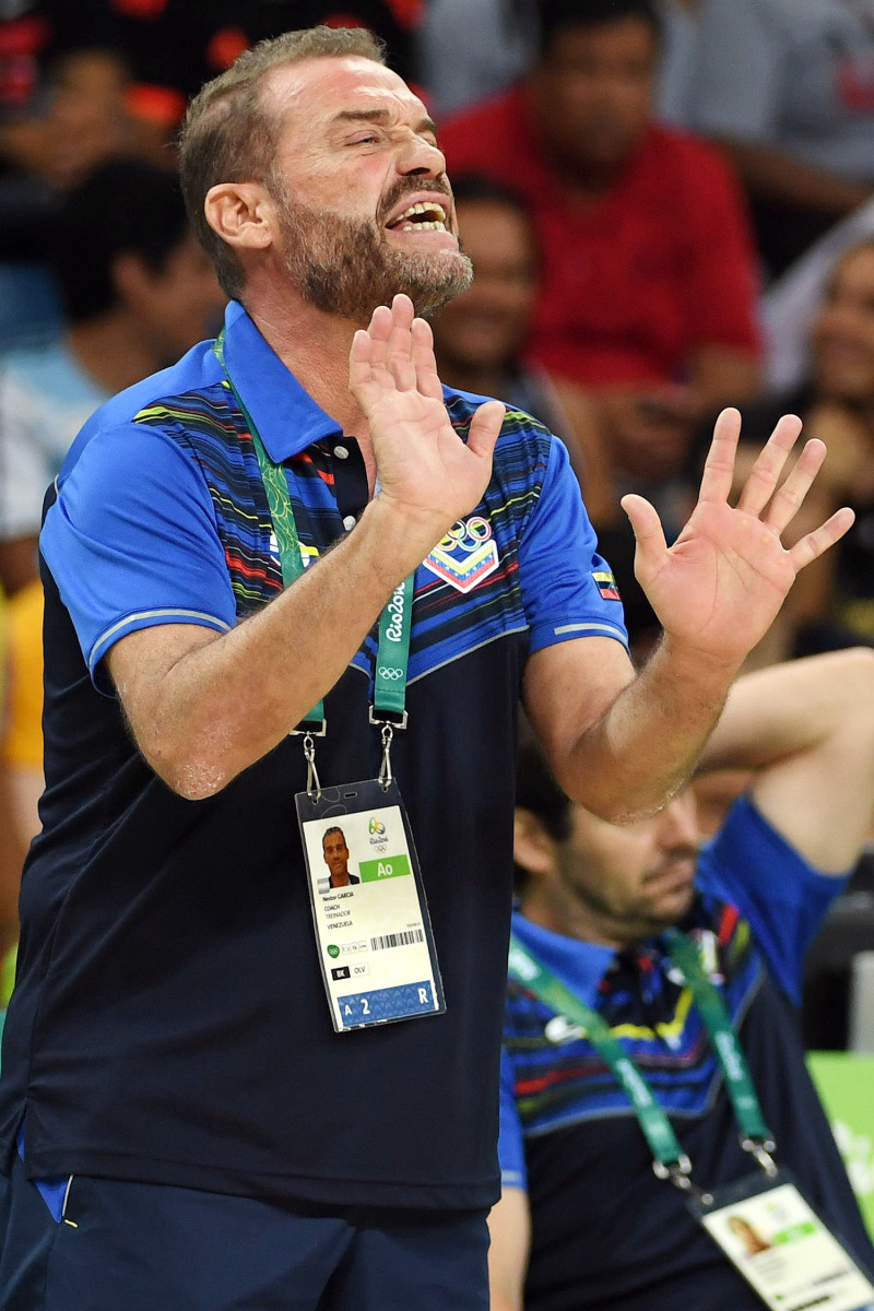 venezuela-coach-nestor-garcia-8.jpg