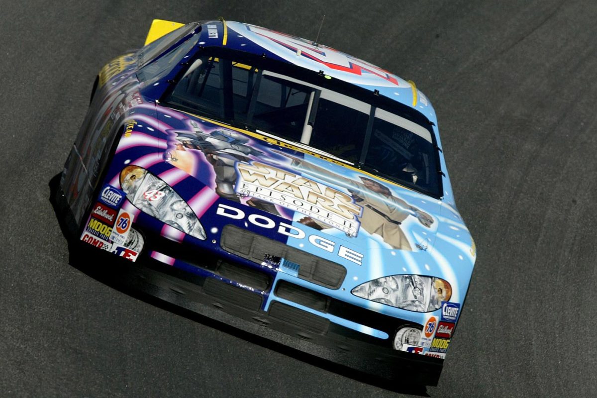 2002-0523-John-Andretti-Star-Wars-car.jpg