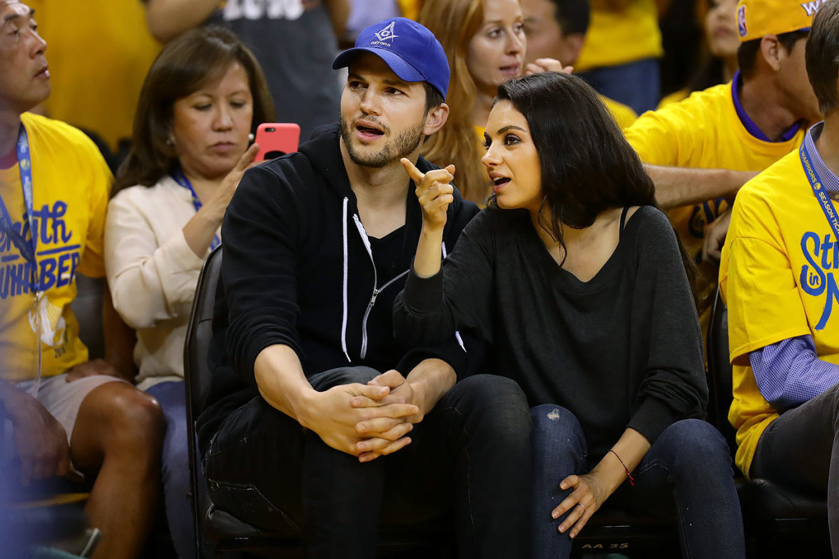 2016-0605-Ashton-Kutcher-Mila-Kunis.jpg