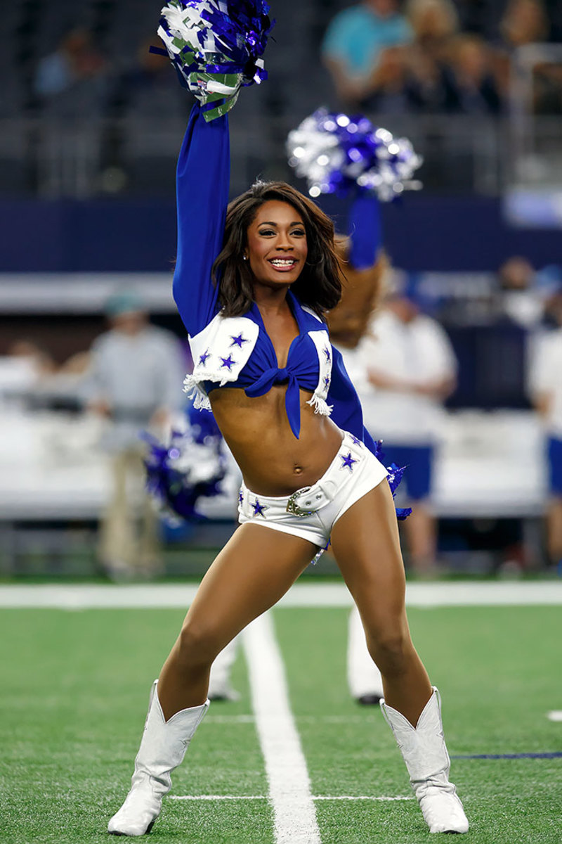 Dallas-Cowboys-cheerleaders-CAM160819071_Dolphins_v_Cowboys.jpg