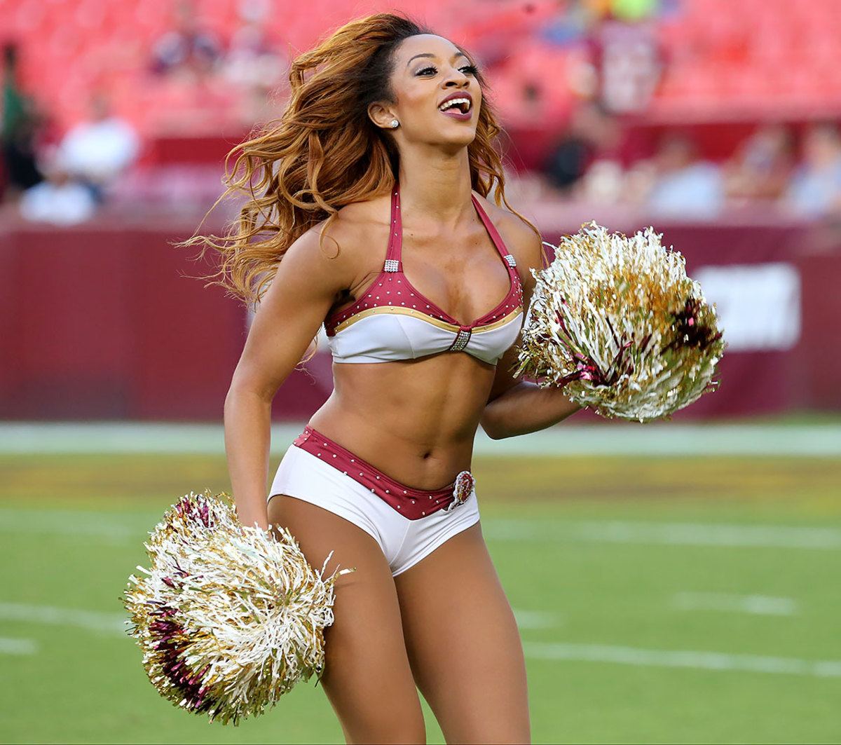 Washington-Redskins-cheerleaders-BEA_4535A.jpg