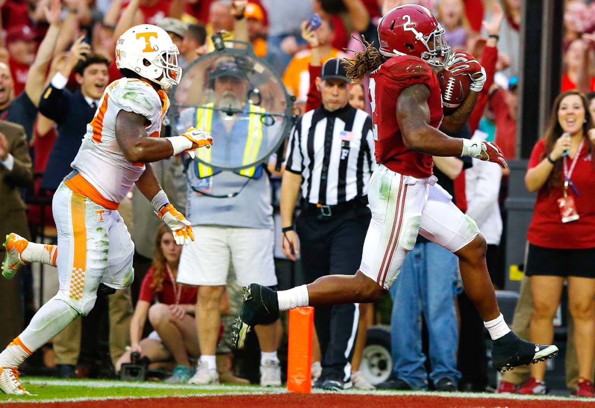 derrick-henry-alabama-tennessee.jpg