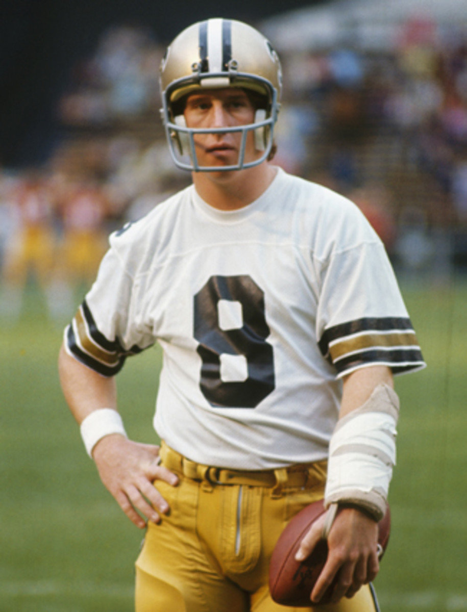 archie-manning-saints-circa-1971.jpg