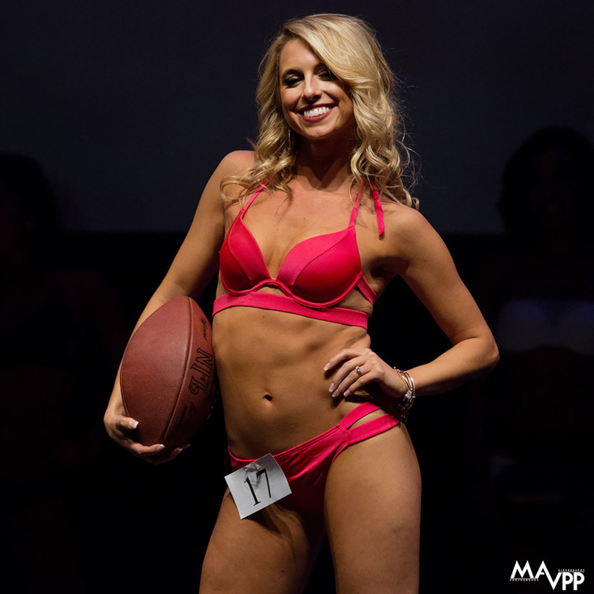 Washington-Redskins-cheerleader-auditions-Q11A6852.jpg