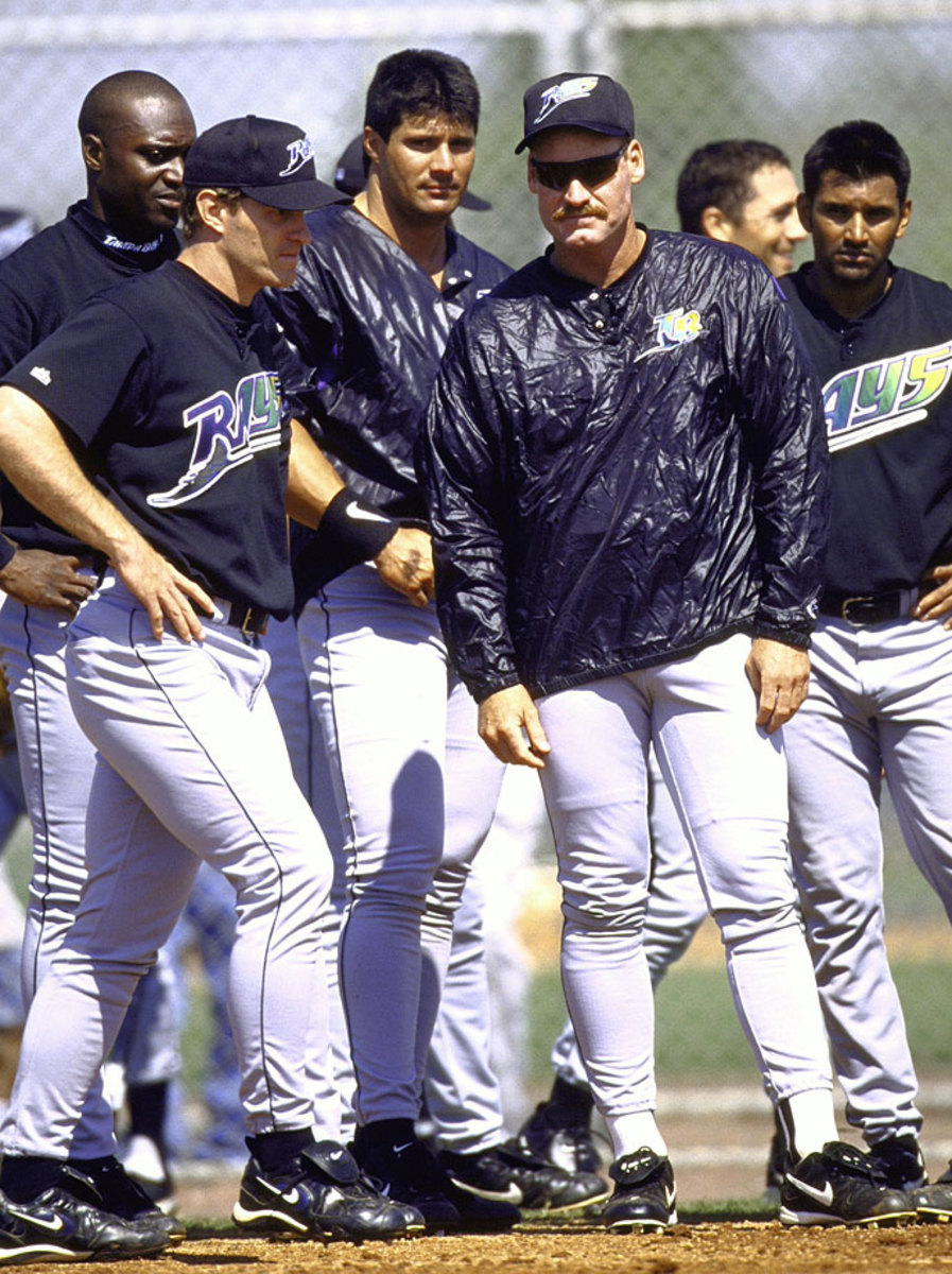1999-Jose-Canseco-Wade-Boggs-05937113.jpg