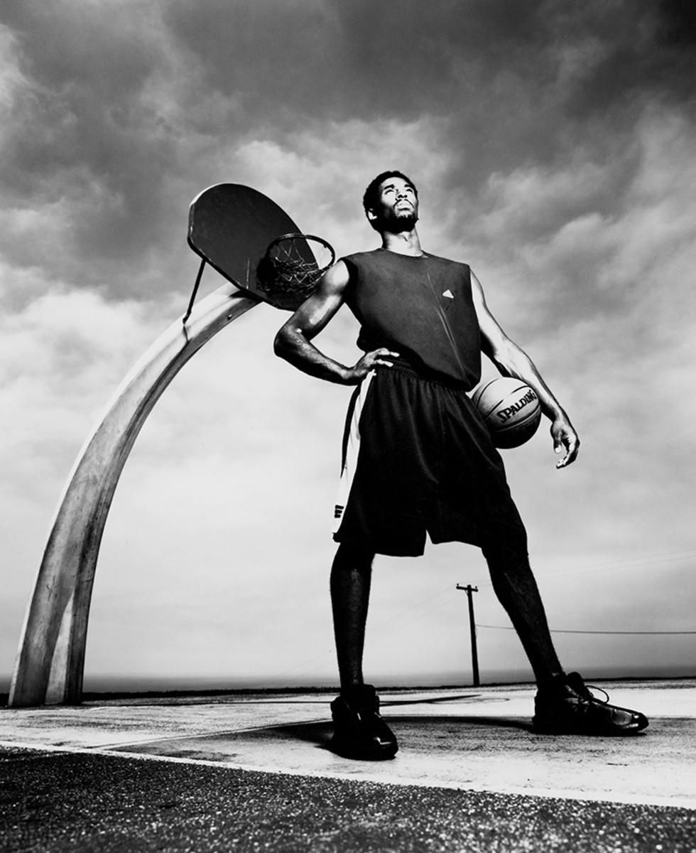 2000-0411-Kobe-Bryant-001288809_0.jpg